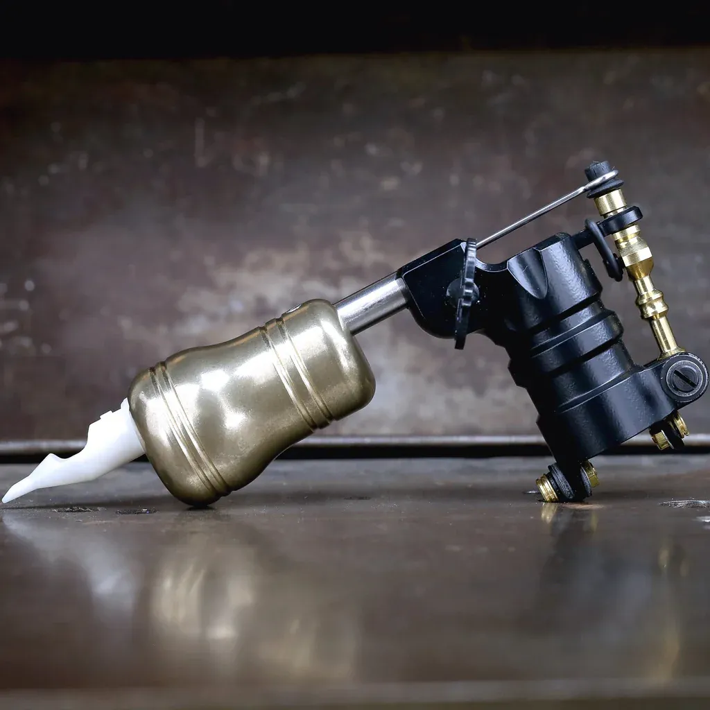 Dan-Kubin-Cartridge-Grip-Brass-1-5_1024x1024.webp